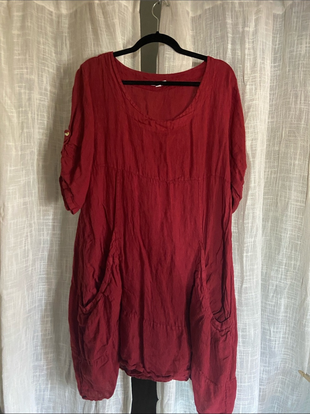 Red Scoop-Neck Tunic with Side Pockets 100% Linen